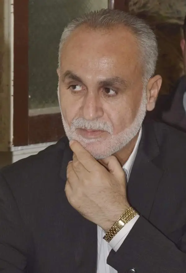 الشاعر ايمن معروف