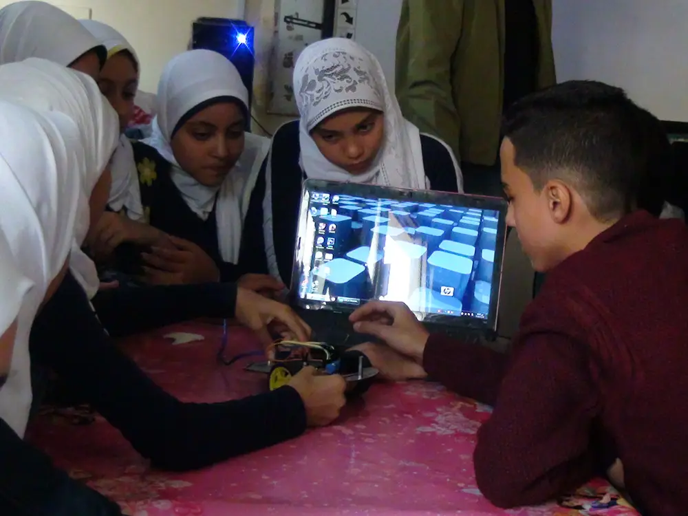 Photograph 1 from: Know Your Robot – El-Welga – Minya El-Qamh
