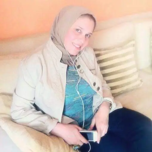 كم وددت لو امتلكت سلالاً للوقت أضع فيها الدقائق الجميلة على الوجه واخبئ ساعات الحزن الطويلة في القاع…