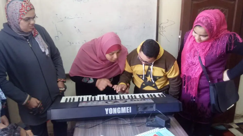 Photograph 21 from: Renewed Creativity: Teaching Music to People with Disabilities
