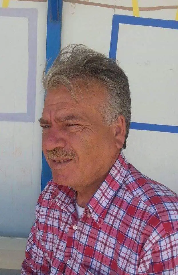 " شيخ الحفّارين على الخشب "