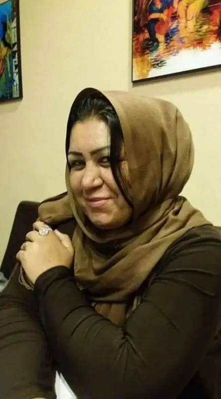 تعال نكذب معاً