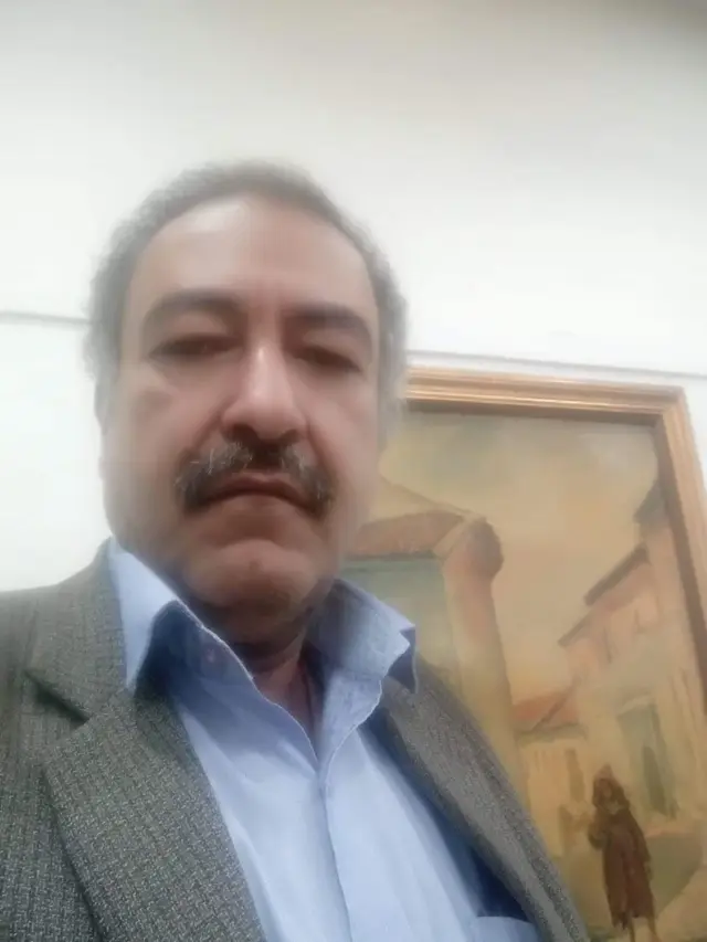 حب متبادل إلى منتصف الطريق ———