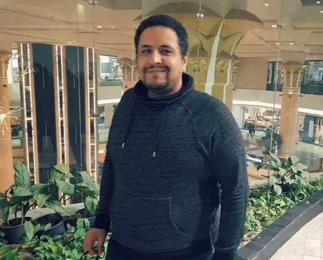 لو أن نغمة تلازمني تحرق معي نفسها ثم نختفي .