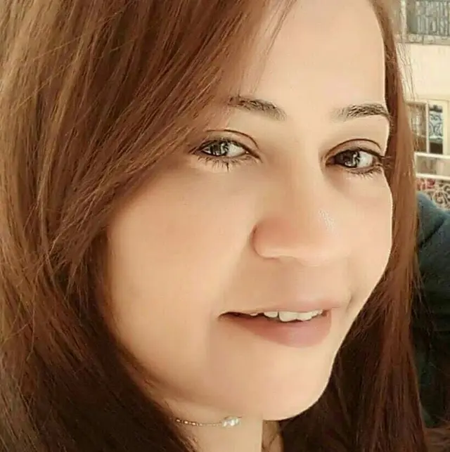 (من عينيَّ تفرّ اليمامة)