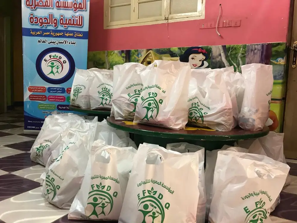 Photograph 7 from: Preparing Home-Isolation Kits and Packages for Informal Workers
