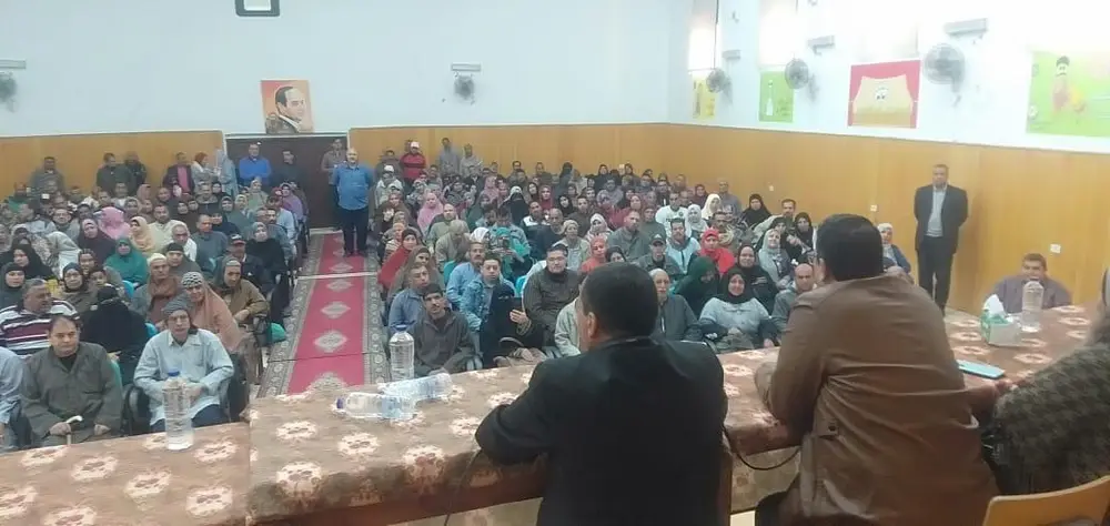 Photograph 2 from: Jabr El-Khawater Day