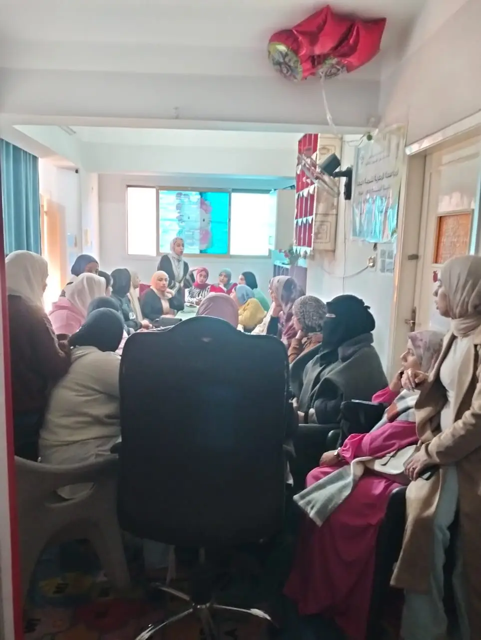 Photograph 8 from: Entrepreneurship training