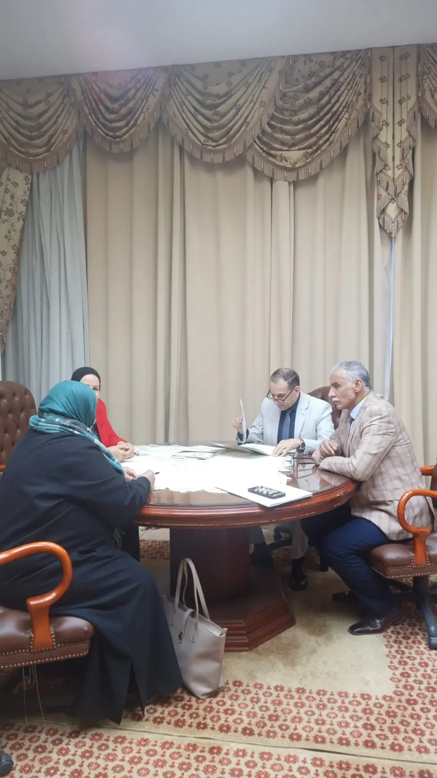 صورة 3 من: شراكة متميزة مع أكاديمية المعلم